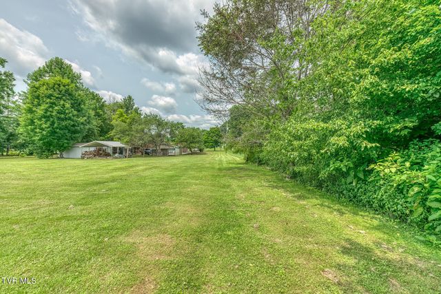 153 Adams Road, Mountain City, TN 37683