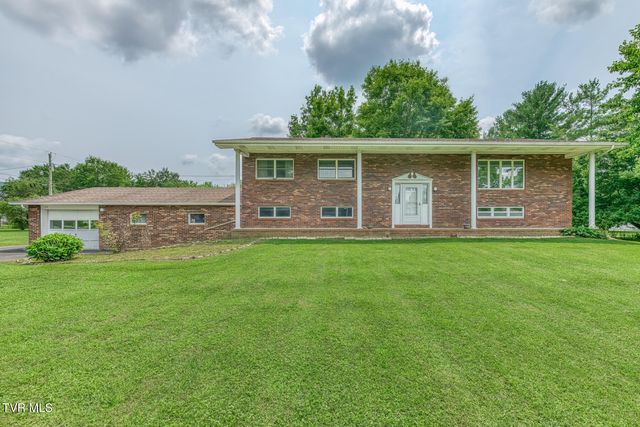 153 Adams Road, Mountain City, TN 37683