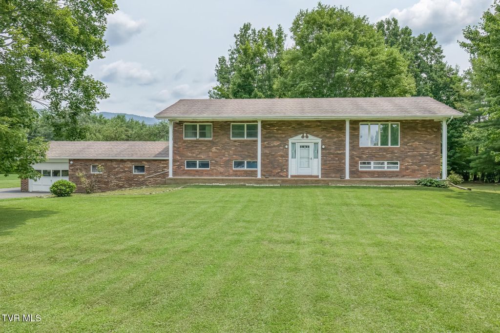 153 Adams Road, Mountain City, TN 37683