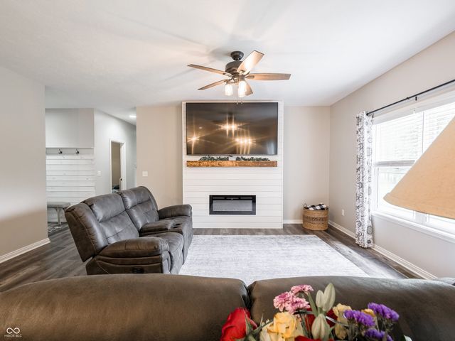 249 Patriots Landing, Coatesville, IN 46128