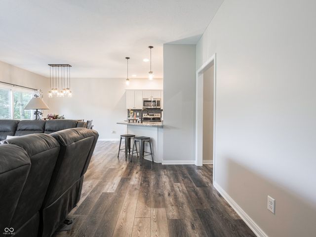 249 Patriots Landing, Coatesville, IN 46128