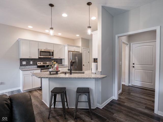 249 Patriots Landing, Coatesville, IN 46128