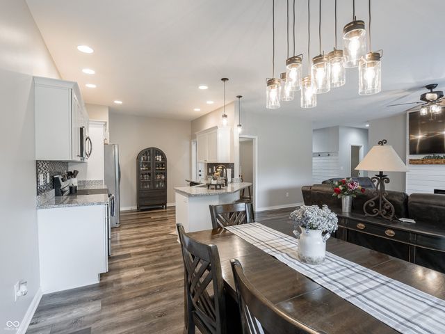 249 Patriots Landing, Coatesville, IN 46128