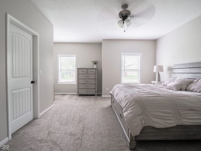 249 Patriots Landing, Coatesville, IN 46128