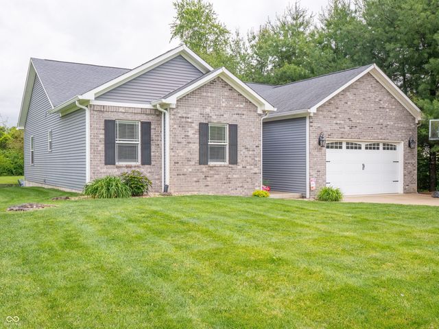249 Patriots Landing, Coatesville, IN 46128