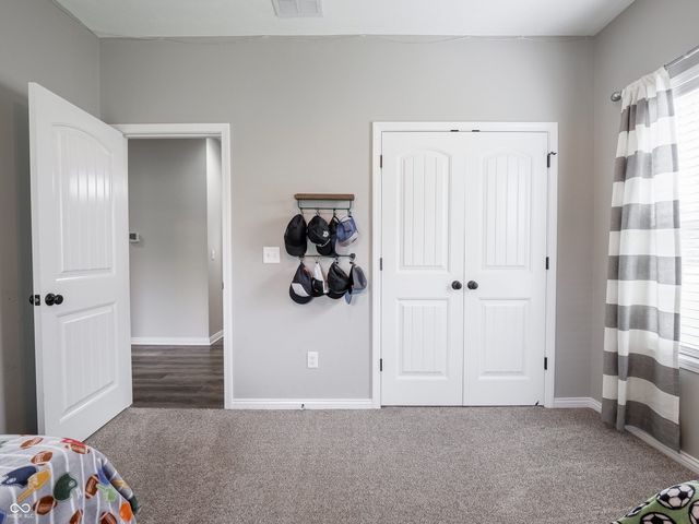 249 Patriots Landing, Coatesville, IN 46128