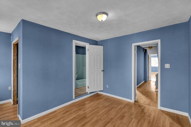 70 N CENTRE AVENUE, Leesport, PA 19533