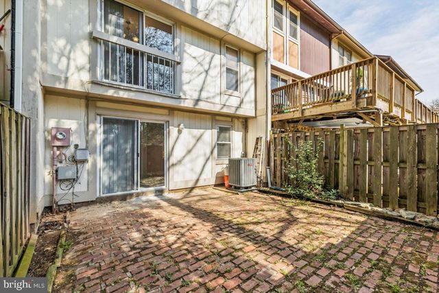 5565 PEPPERCORN DR, Burke, VA 22015