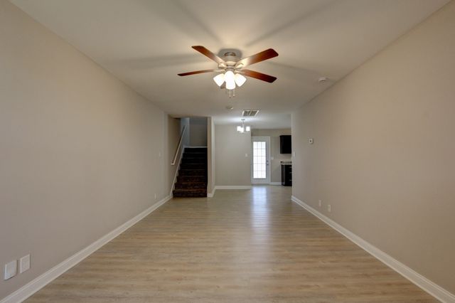 4010 Fort Sumter Dr, Clarksville, TN 37042
