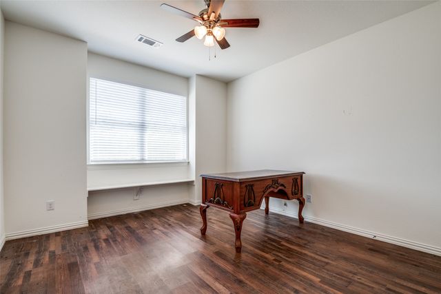 2412 Colquitt Road, Terrell, TX 75160