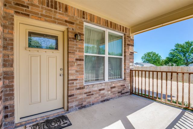 2412 Colquitt Road, Terrell, TX 75160