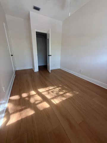 4538 NW 90th Avenue, Sunrise, FL 33351