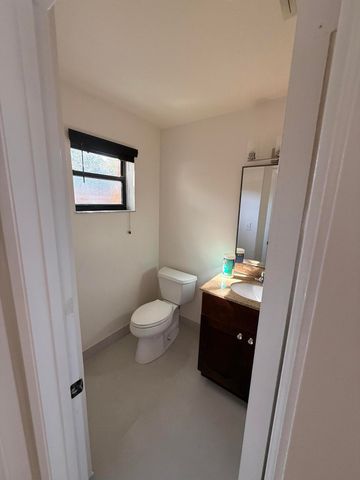 4538 NW 90th Avenue, Sunrise, FL 33351