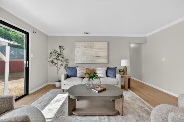 2708 Barbera Way, Rancho Cordova, CA 95670