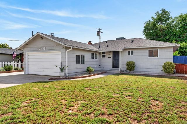 2708 Barbera Way, Rancho Cordova, CA 95670