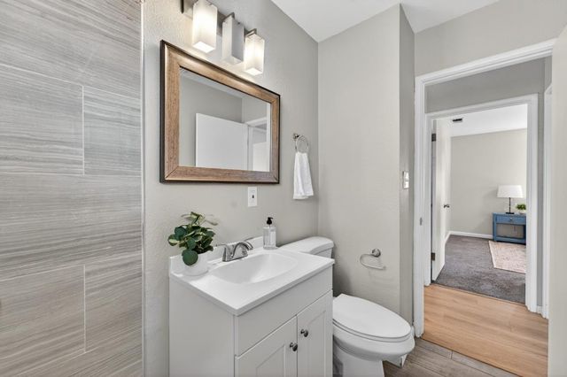 2708 Barbera Way, Rancho Cordova, CA 95670