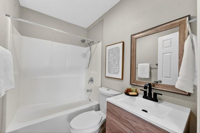 2708 Barbera Way, Rancho Cordova, CA 95670