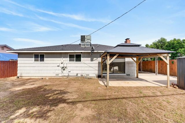 2708 Barbera Way, Rancho Cordova, CA 95670