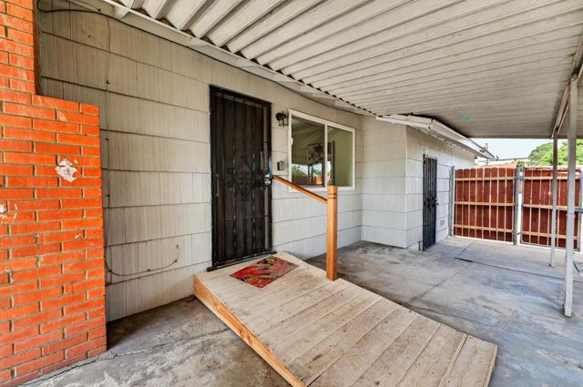 2708 Barbera Way, Rancho Cordova, CA 95670