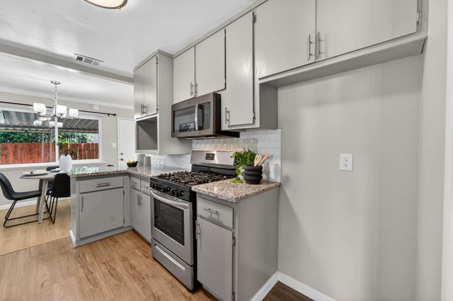 2708 Barbera Way, Rancho Cordova, CA 95670