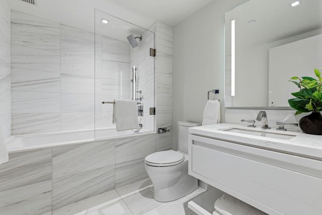 150 Seaport Blvd 8G, Boston, MA 02210