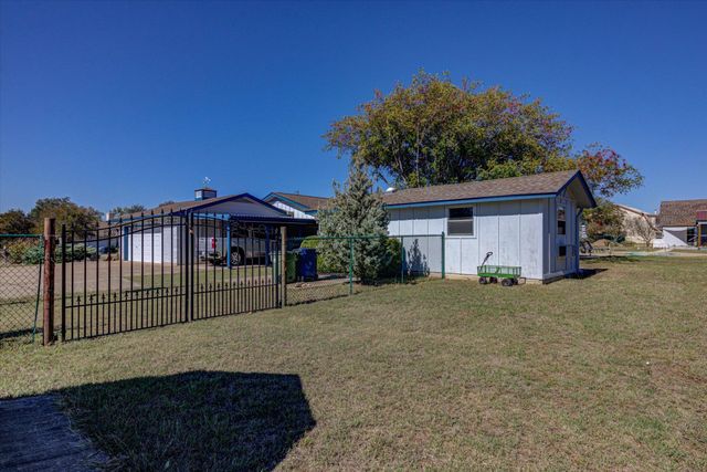 200 Harbor Cir CIR, Georgetown, TX 78633