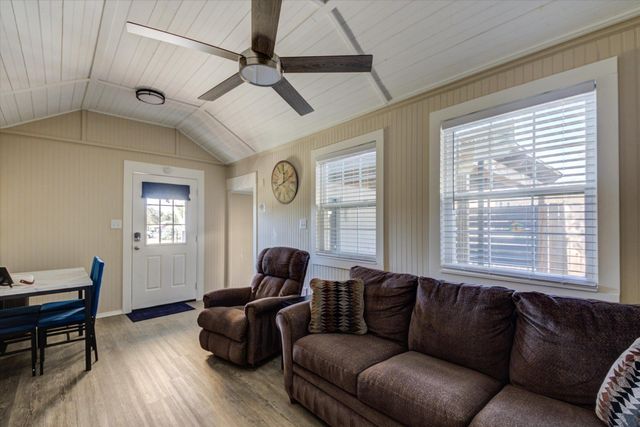 200 Harbor Cir CIR, Georgetown, TX 78633