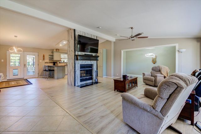 200 Harbor Cir CIR, Georgetown, TX 78633