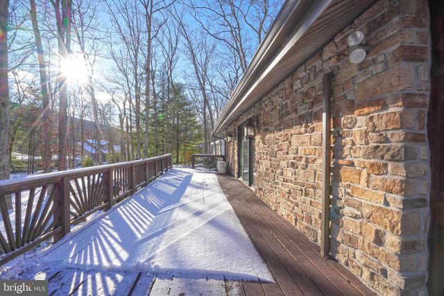 29 GREAT OAKS DR, Nesquehoning, PA 18240