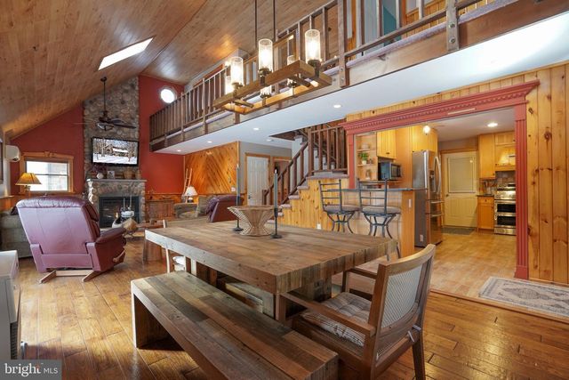 29 GREAT OAKS DR, Nesquehoning, PA 18240