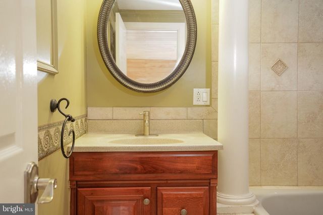 29 GREAT OAKS DR, Nesquehoning, PA 18240