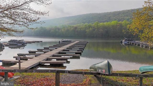 29 GREAT OAKS DR, Nesquehoning, PA 18240