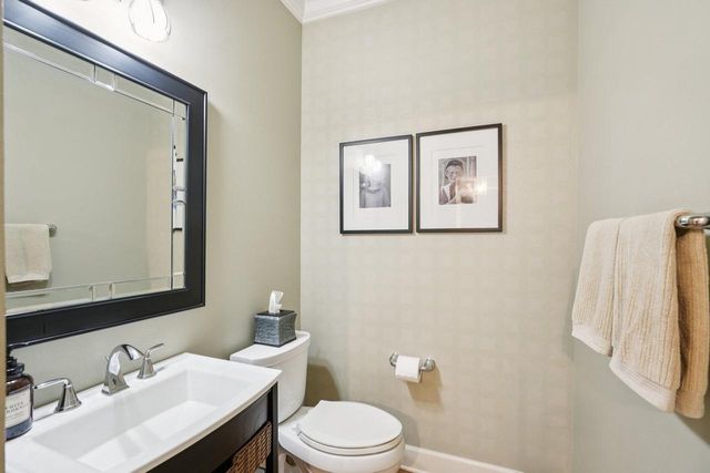 W244N5731 Falcon DRIVE, Sussex, WI 53089