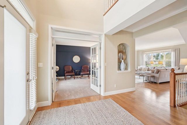 W244N5731 Falcon DRIVE, Sussex, WI 53089