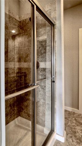 3881 W Albatross Loop, Fayetteville, AR 72704