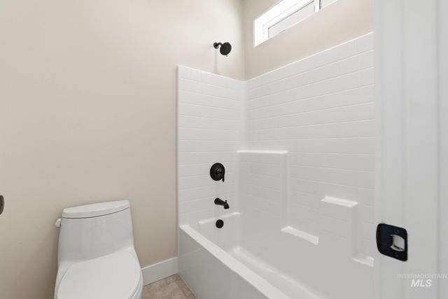 2511 E 3730 N, Twin Falls, ID 83301