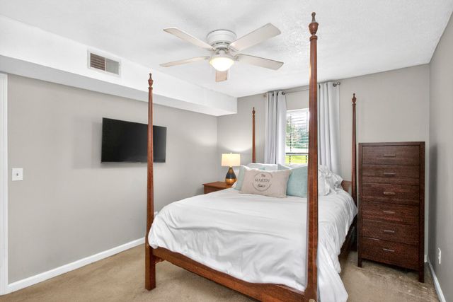 400 Deerpoint Cir Unit 400, Hendersonville, TN 37075