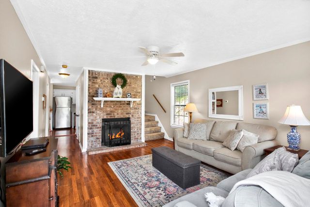 400 Deerpoint Cir Unit 400, Hendersonville, TN 37075