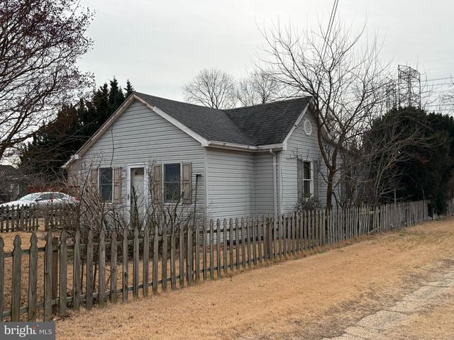 1019 SHORELAND DR, Glen Burnie, MD 21060