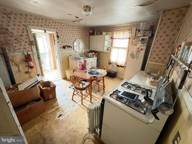 1019 SHORELAND DR, Glen Burnie, MD 21060