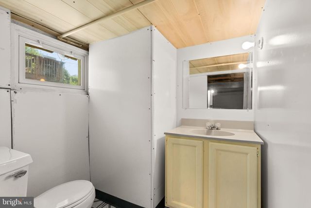 5203 PEMBROKE AVE, Baltimore, MD 21206