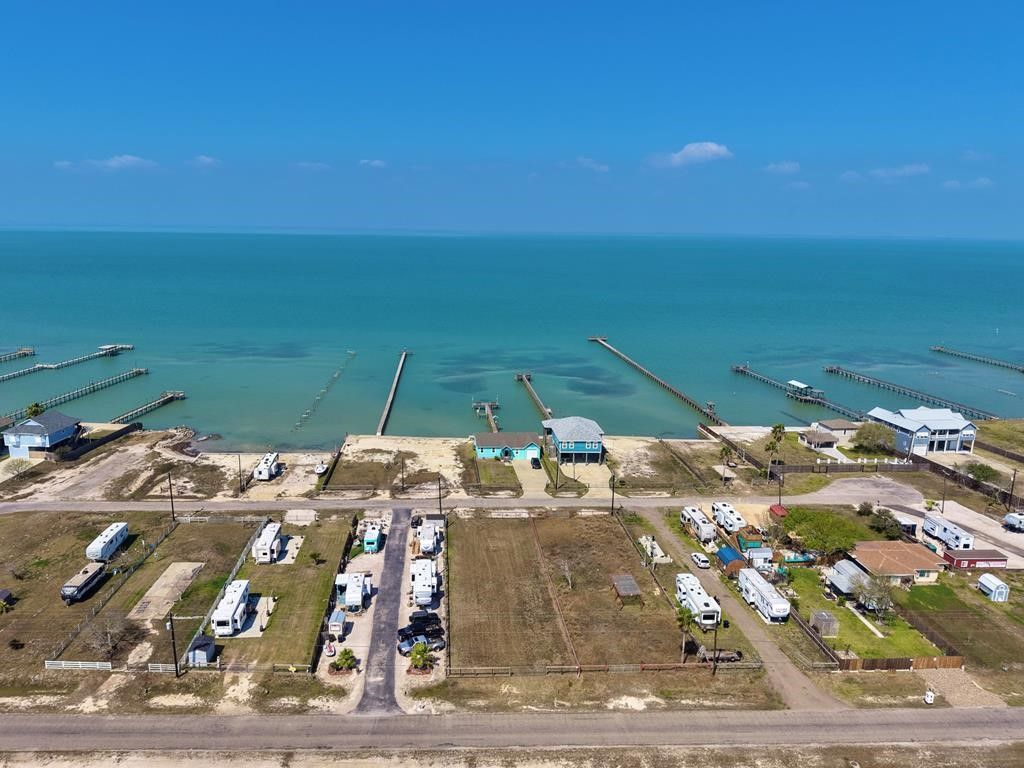 24 Copano Ridge, Rockport, TX 78382 — exterior