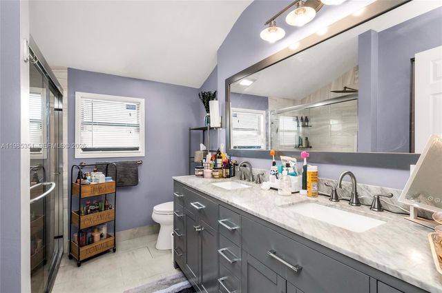 2640 W Gately Dr W 1102, West Palm Beach, FL 33415