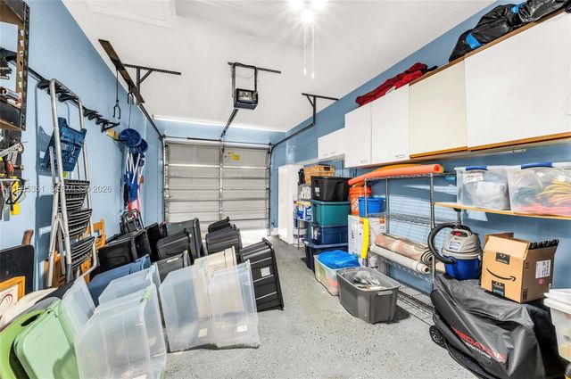 2640 W Gately Dr W 1102, West Palm Beach, FL 33415