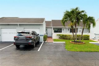 2640 W Gately Dr W 1102, West Palm Beach, FL 33415