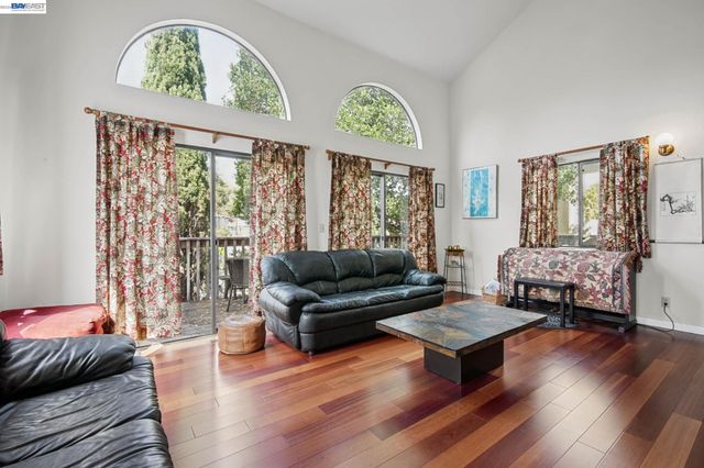 1520 Grand, Piedmont, CA 94611