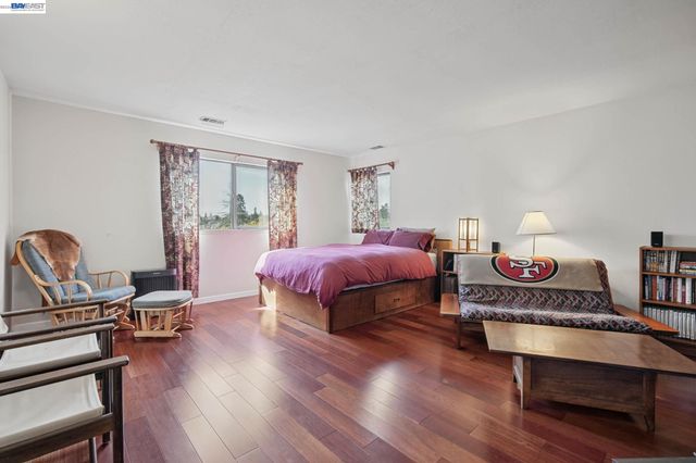 1520 Grand, Piedmont, CA 94611