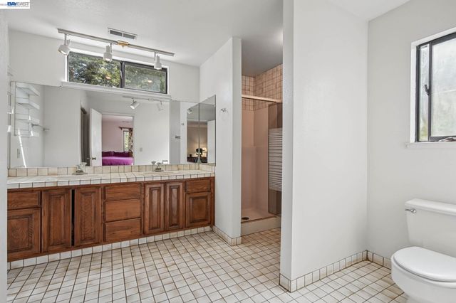 1520 Grand, Piedmont, CA 94611