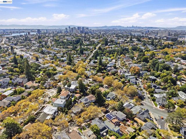 1520 Grand, Piedmont, CA 94611