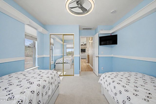 6436 W SADDLEHORN Road, Phoenix, AZ 85083